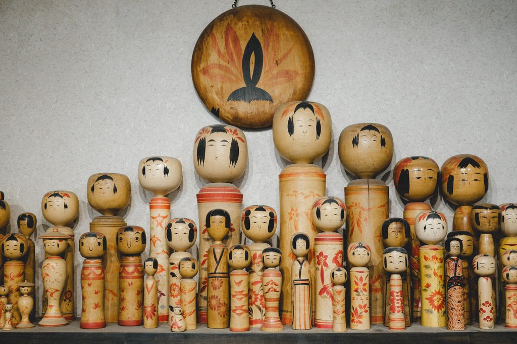 Reflections 桜井こけし - PAPERSKY